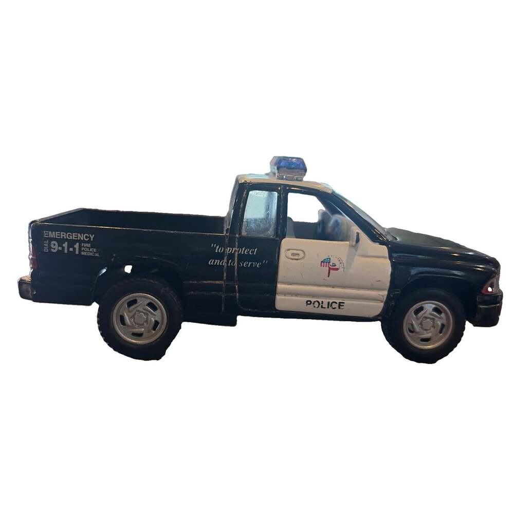 Kinsmart 2014 Dodge Ram 1500 Police Pickup Truck 5x2x1.5”